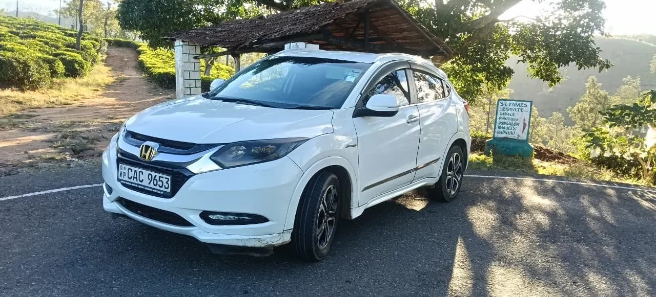 Honda Vezel self drive rental car in Badulla